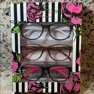 NIB Betsey Johnson Reading Glasses Set